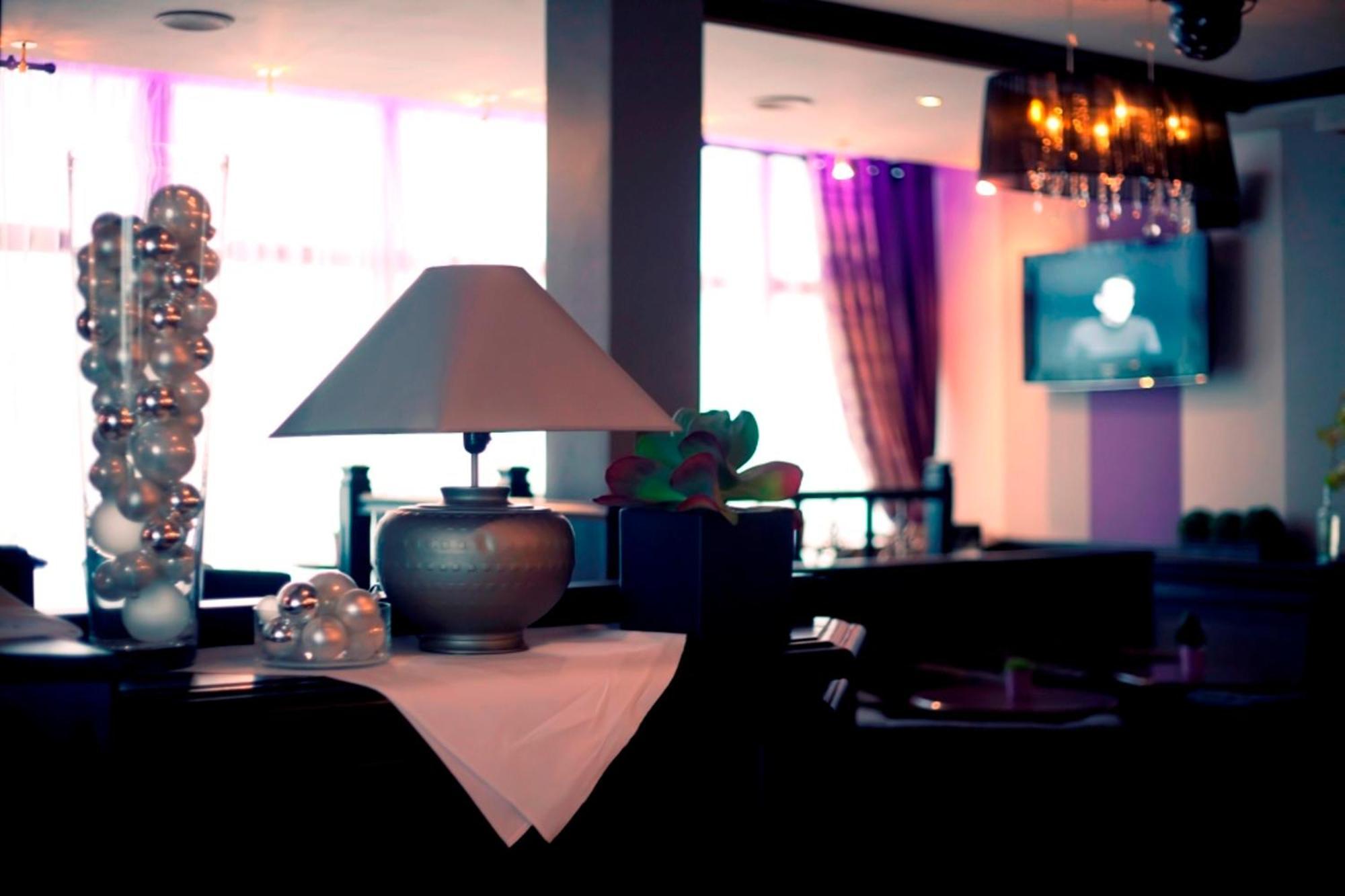 Dm Hotel フォルバック エクステリア 写真