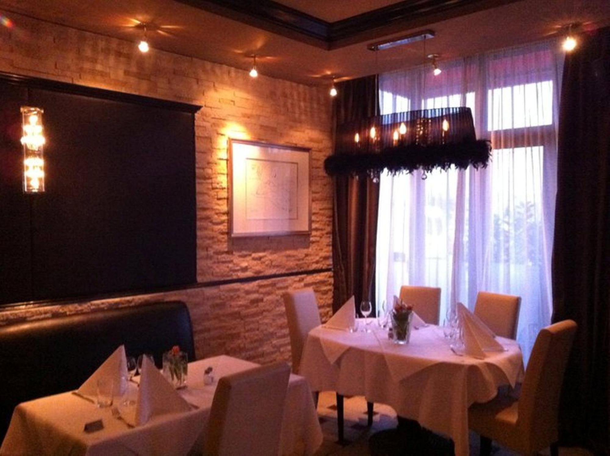 Dm Hotel フォルバック エクステリア 写真