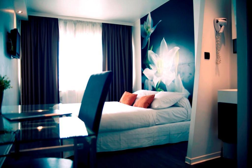 Dm Hotel フォルバック 部屋 写真